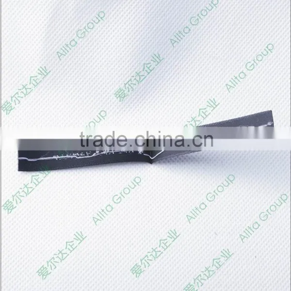 High Density and Soft Custom Clothing Hang Tags Fabric photo-5