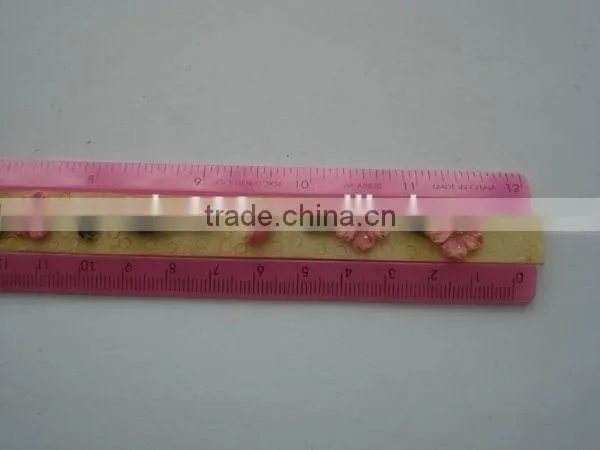 Custom Novelty 30cm Adverstising Plastic Ruler for Promotion photo-3