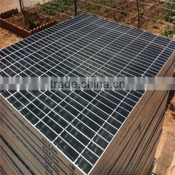 2015 Hot Sale Hot Dipped Galvanzied Customize Steel Grating for Construction photo-4