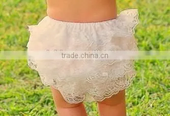New Arrivlal American Hot Girl Picture Baby Girls Bloomers Plain White 3 Layers Diaper Cover With Bow Wholesale photo-4
