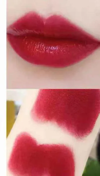 Gucci color developing lipstick