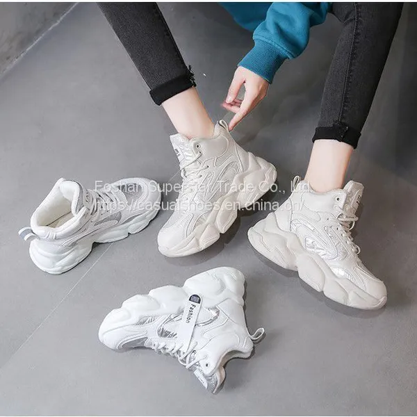 Increase the thick bottom daddy shoes inside