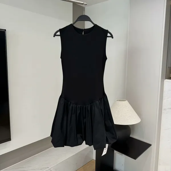 Spring and Summer New Fashionable, Simple and Sweet Style Double-sided Fabric Patchwork Dress photo-3