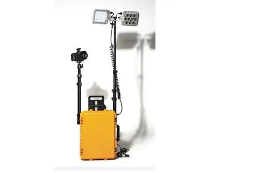 Unidad de iluminación móvil recargable (impermeable IP65, batería de 24Ah)