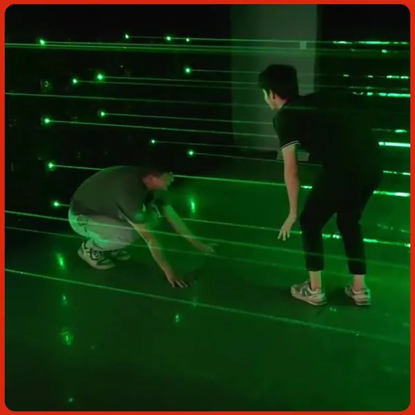 Indoor Multi-player Interactive Game Project - Laser Maze Challenge, Digital Sports Escape Room Experience Hall Equipment photo-3