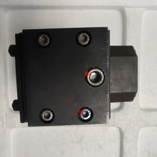 New Rexroth 4WS2EM10-52/60B11T315K31CV-114 photo-4