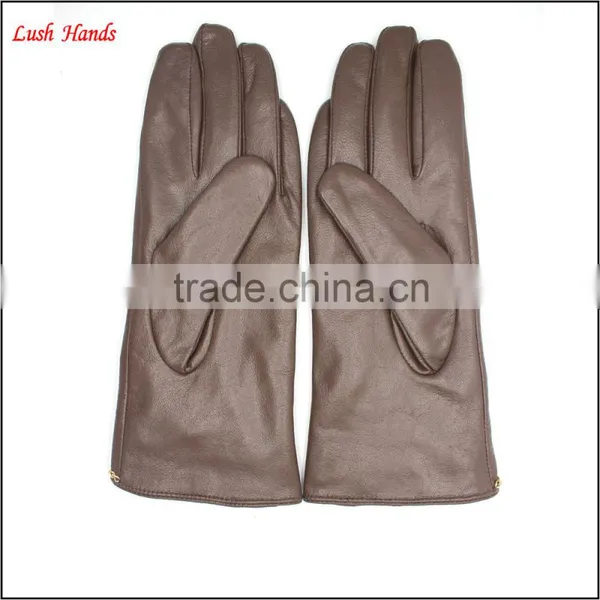 Popular Simple Style Brown Leather Gloves for Women photo-3