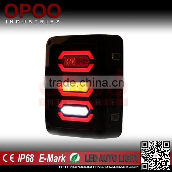 High Performance New 12V 24V Jeep Tail Light, Forth Generation 2007-2015 Jeep Tail Light photo-2