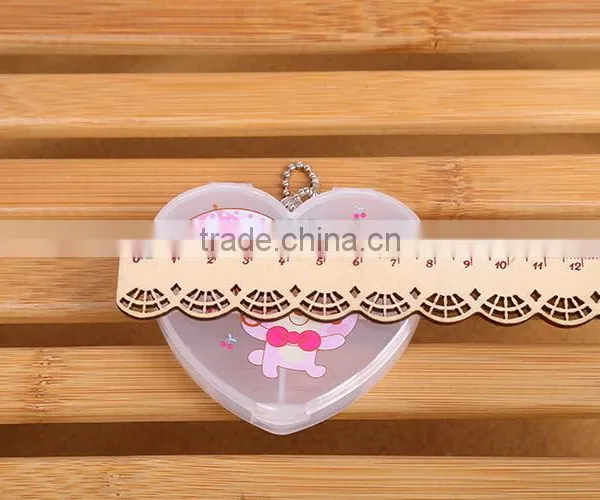 Contemporary Latest Plastic Red Heart Shaped Pill Box photo-4