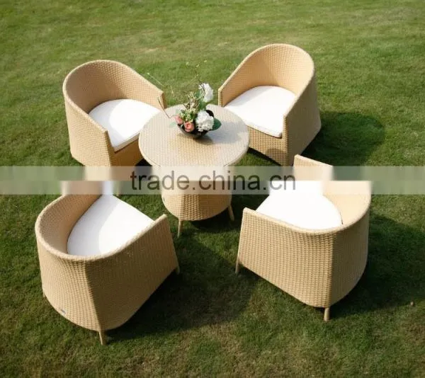 New PE Rattan Outdoor Furniture Garden Cafe Table Set photo-2