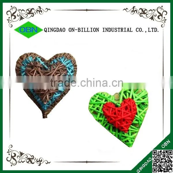 Customized Size Cheap Handmade Colored Decorative Hanging Wicker Rattan Heart photo-4