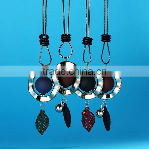 New Autumn Winter Design Long Sweater Necklace Bead Hoop Leaf Pendant Necklace Geomotric Necklace photo-6