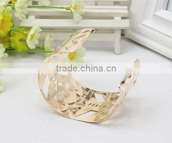 2015 Fashion Metal Gold Hollow Open Bangle Jewelry Adjustable photo-2
