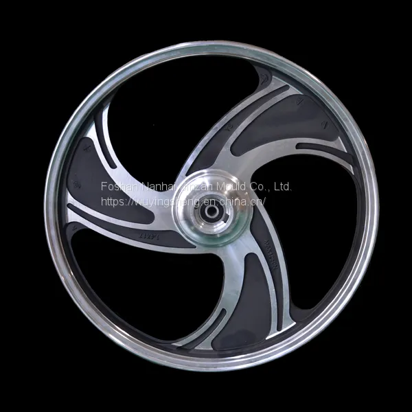 Aluminum Alloy Die Casting Processing of Motorcycle Wheel Hub photo-3