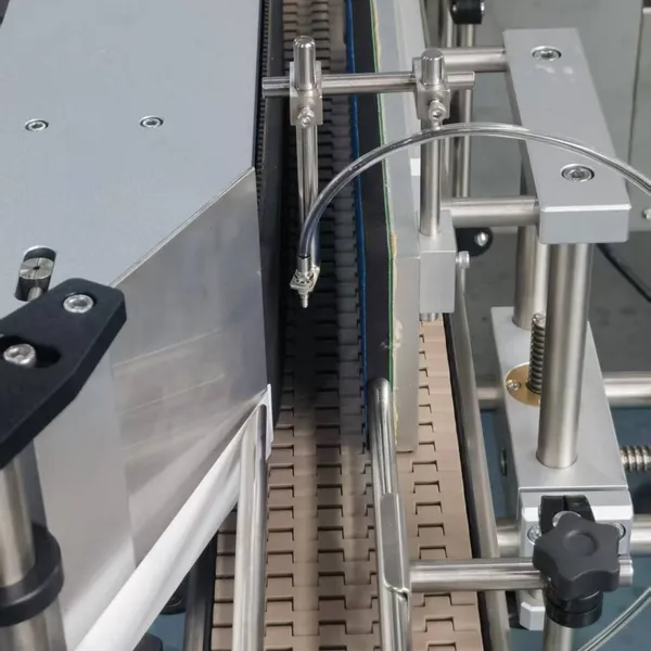BPT-200 60 Bottles/Min Automatic Labeling Machine with Servo Motor