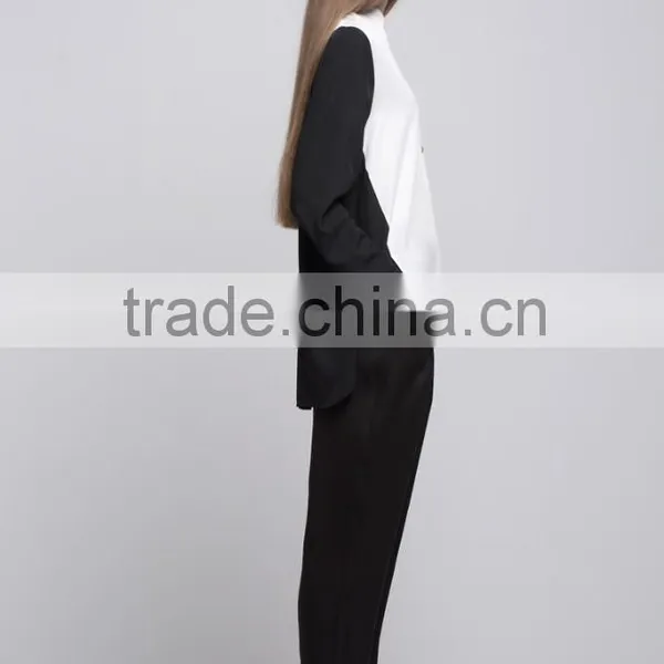 Black and White Woman Winter Blouse photo-5