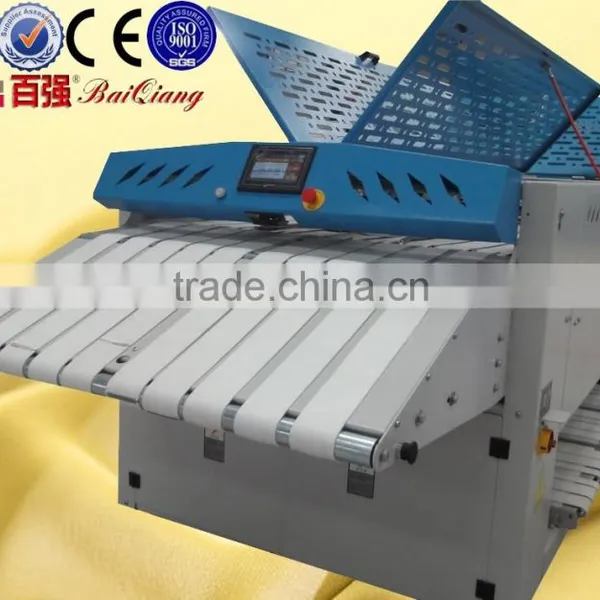 Buy Direct From China Wholesale Clothing Folder Machine photo-3