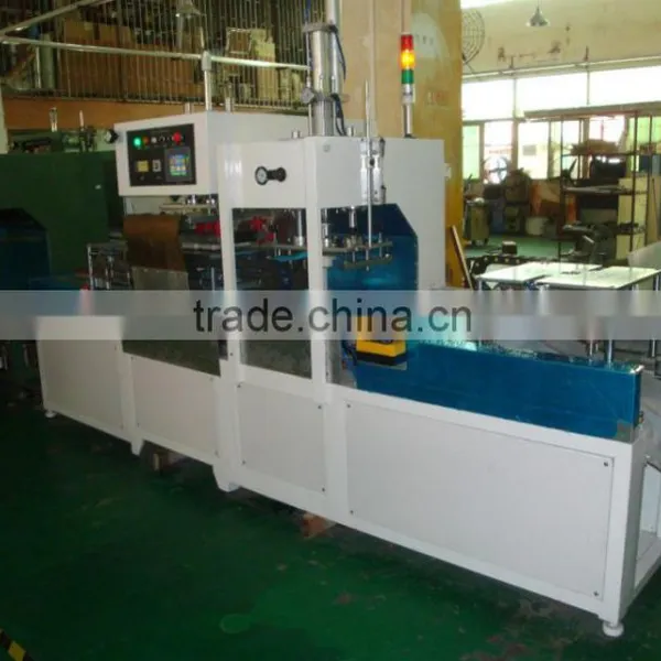 Automatic Blister Packing Machine With Automatic Red Airplane Hole photo-2