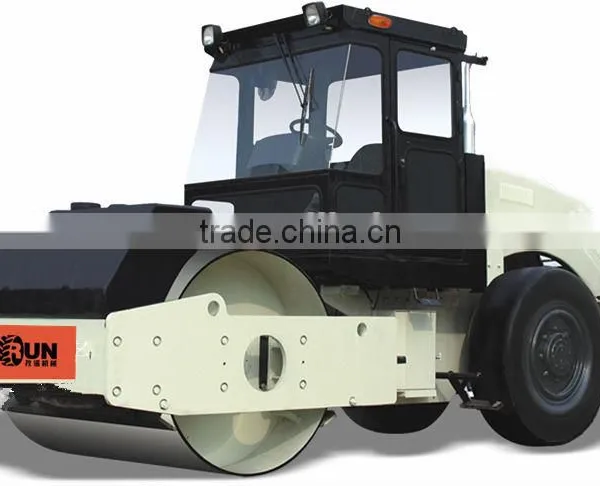 ROAD ROLLER