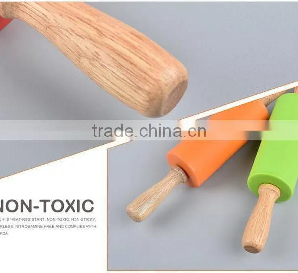 CY133 Wooden Handle Colorful Silicone Rubber Rolling Pins Kitchen Bakeware Tools photo-3