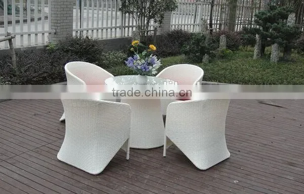 Rattan Coffee Shop Tables and Chairs photo-2