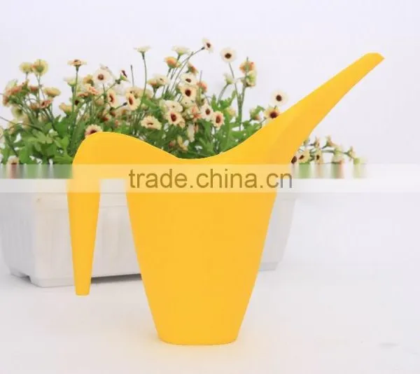 Best Sell Plastic Garden Watering Pot for Flower Plant photo-2
