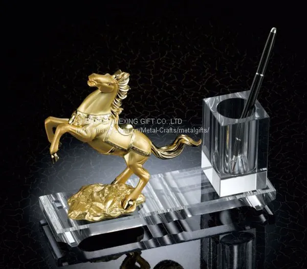 Wholesale Custom Gold Award Metal Trophy photo-3