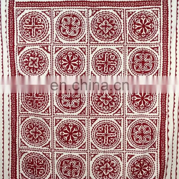 Indian Wholesaler Gold Member Hot Selling Maroon Cut Work Applique Kantha Quilt photo-2
