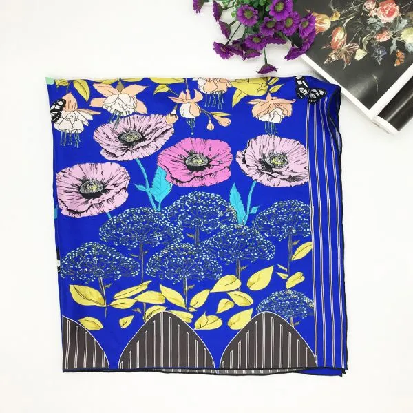 Fashion Style Classic Popular Custom Women Silk Scarf photo-4