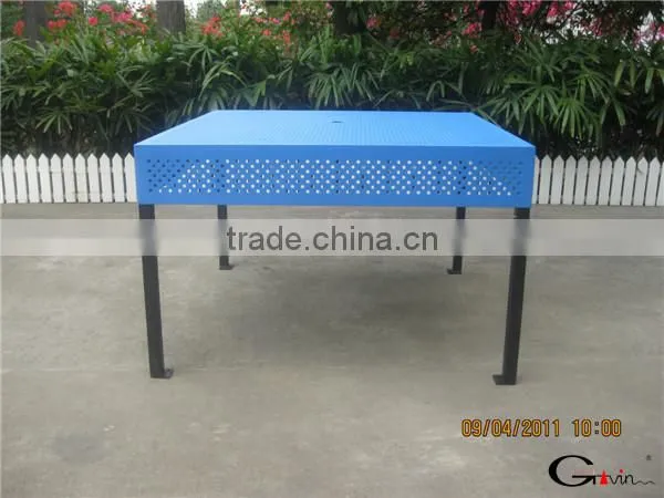 Manufacturer of metal table frames
