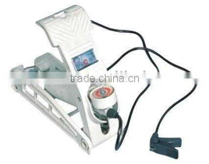 Vacuum Hand Pump With Pressure Gauge--physical Instrument