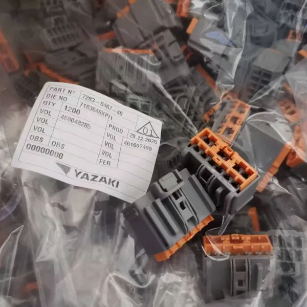 Yazaki Connector 7283-6467-40 Gray Housing for Automotive Cable Wire Harness in Stock