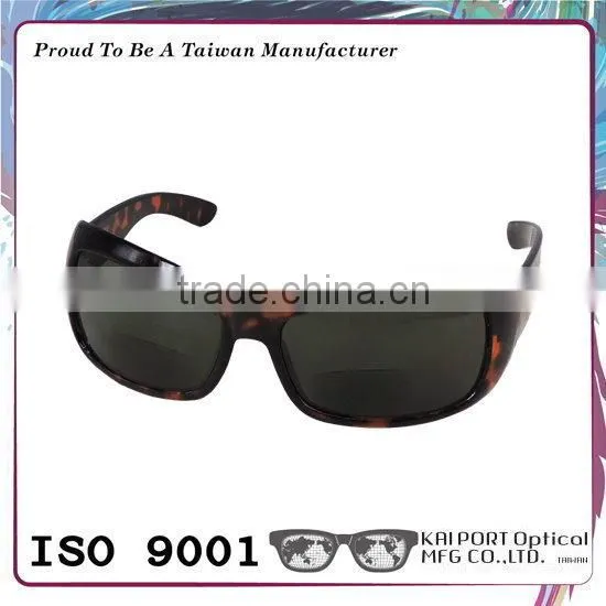 Unisex Style Classic Colour Matched Sunglasses photo-2