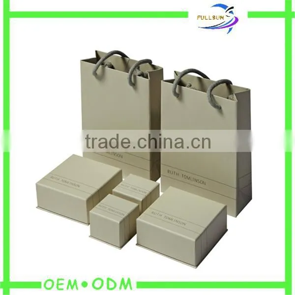 Hot Sell Handmade High Quality Luxury Paper Jewelry Packaging Box With Insert photo-2