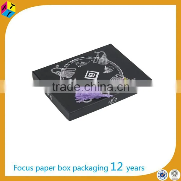 Custom Logo Printing Paper Packaging Box Tee Shirts photo-4