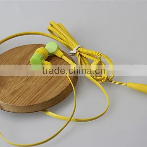 New Products Earphones Headphones With Mic,Flat Cable Earphone.