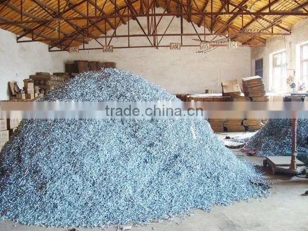 Galvanized Roofing Nail With Umbrella Head From DINGZHOU BEST HARDWARE CO.,LTD photo-4