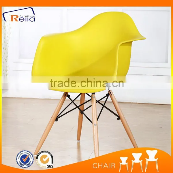 Cheap Colored Plastic Chair Wholesale photo-2
