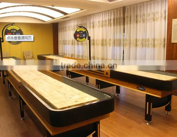 Wooden Shuffleboard Table Game Machine With Score Function photo-5