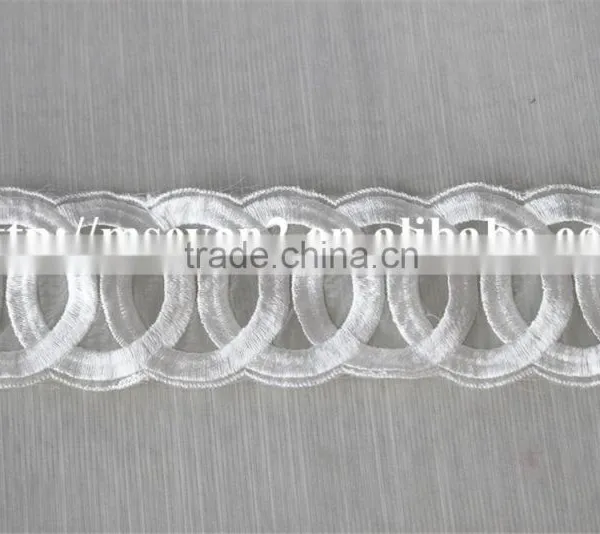 Good Sale Circle Pattern Silk White Polyester Embroidery Lace for Clothing photo-2