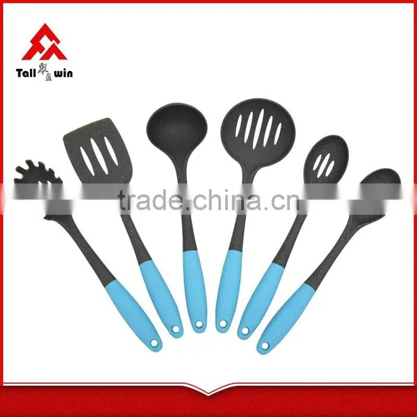 Great Variety Multipurpose 7 Pcs Nylon Kitchen Utensils photo-5