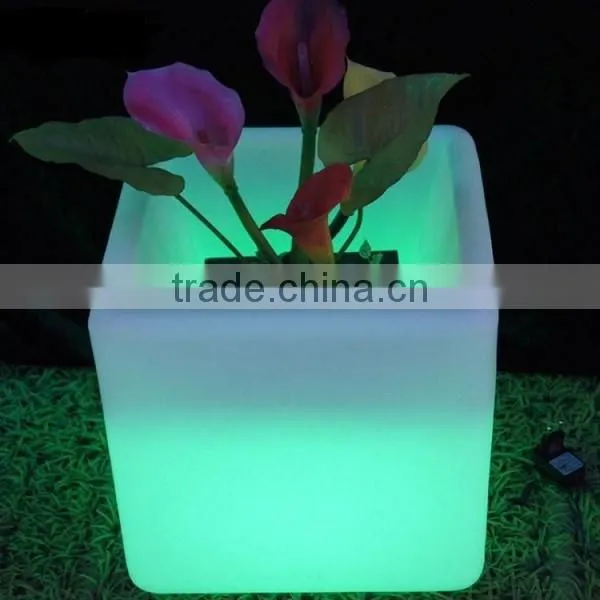 Plastic LED 16 Colors Changing Glowing Cubic Tank Ice Pot for Wine / Beer / Decor photo-2