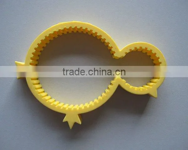 Cute ,flexible Food Grade Silicone Bottle Opener