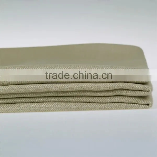 Hot Selling Cheap Soft Lightweight Travel Hotel Blanket photo-3