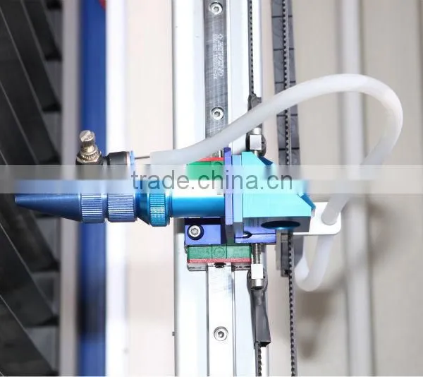 Arcylic/wood/plastic/cloth/leather/rubber Laser Engraving Machine photo-4