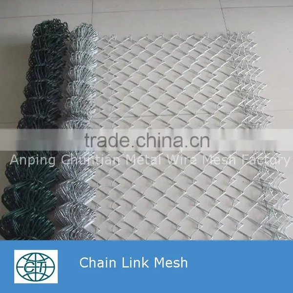 8' High 9# Wire Diameter Vinyl Coated Chain Link Fence photo-4