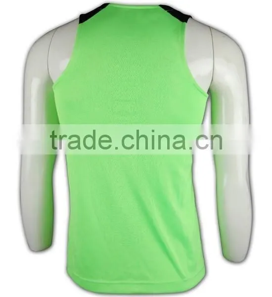 China Manufactory High Quality Light Green Slim Plain Gym Vests photo-4
