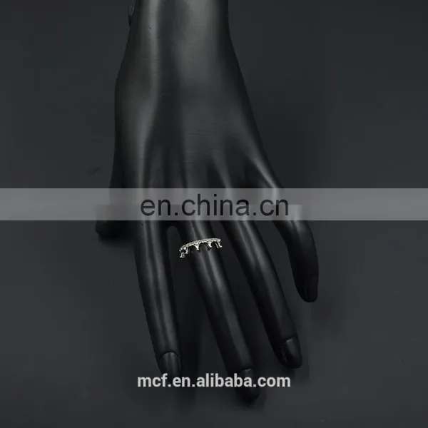 MCR-0040 Fashion Latest Crown Shaped Novel Ring Designs for Girls photo-4