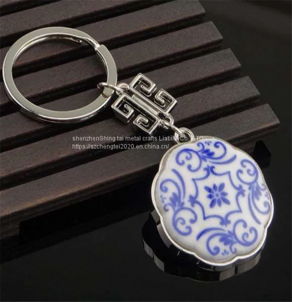 Keychain Supplier Production Key Chain Factory photo-3