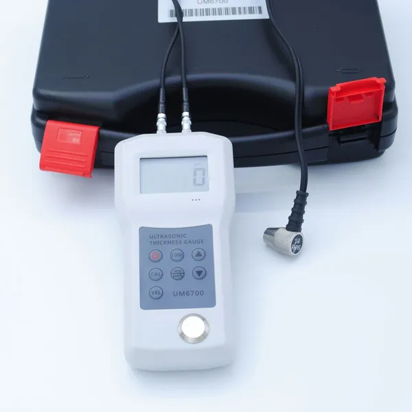 Portable Ultrasonic Thickness Meter With High Accuracy UM6800 photo-3